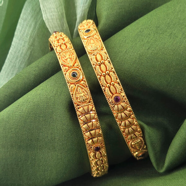 BNG0062 Geru Polish Gold Bangle - Image 1
