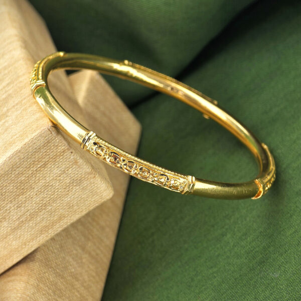 Gold Kada - Image 1